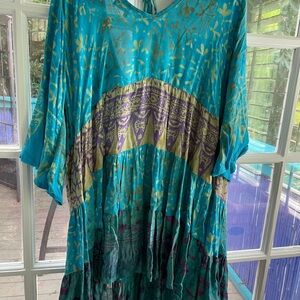 Lotus traders batik dress , fits med/ large marked one size, 3/4 sleeve
